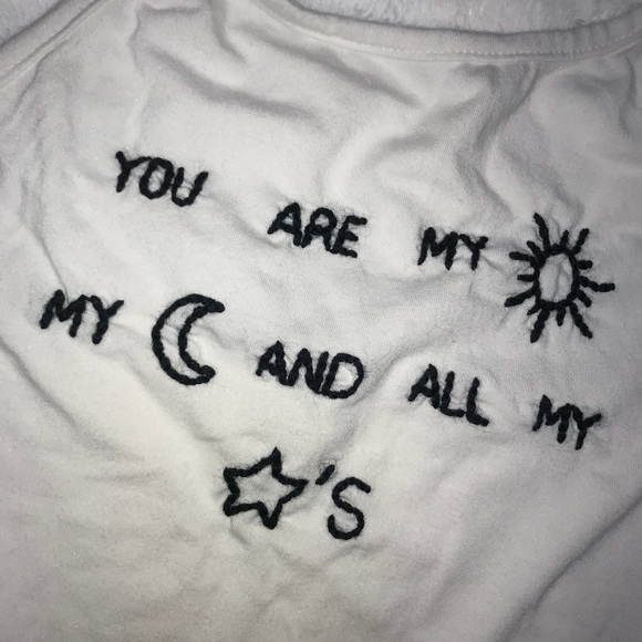 Brandy Melville Halter Crop Top - Picture 4 of 5